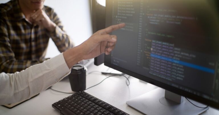 Empresa terá que pagar R$ 1,5 milhão a analista por criação de software