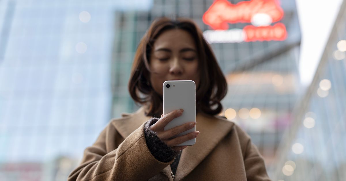 App que pede prova de vida do usuário lidera downloads pagos na China