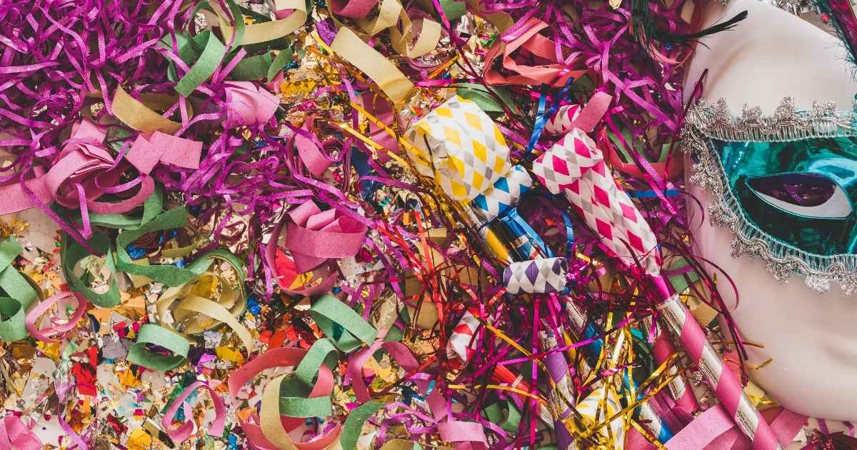 Carnaval não é feriado no Brasil; direitos dependem de lei local e acordo coletivo