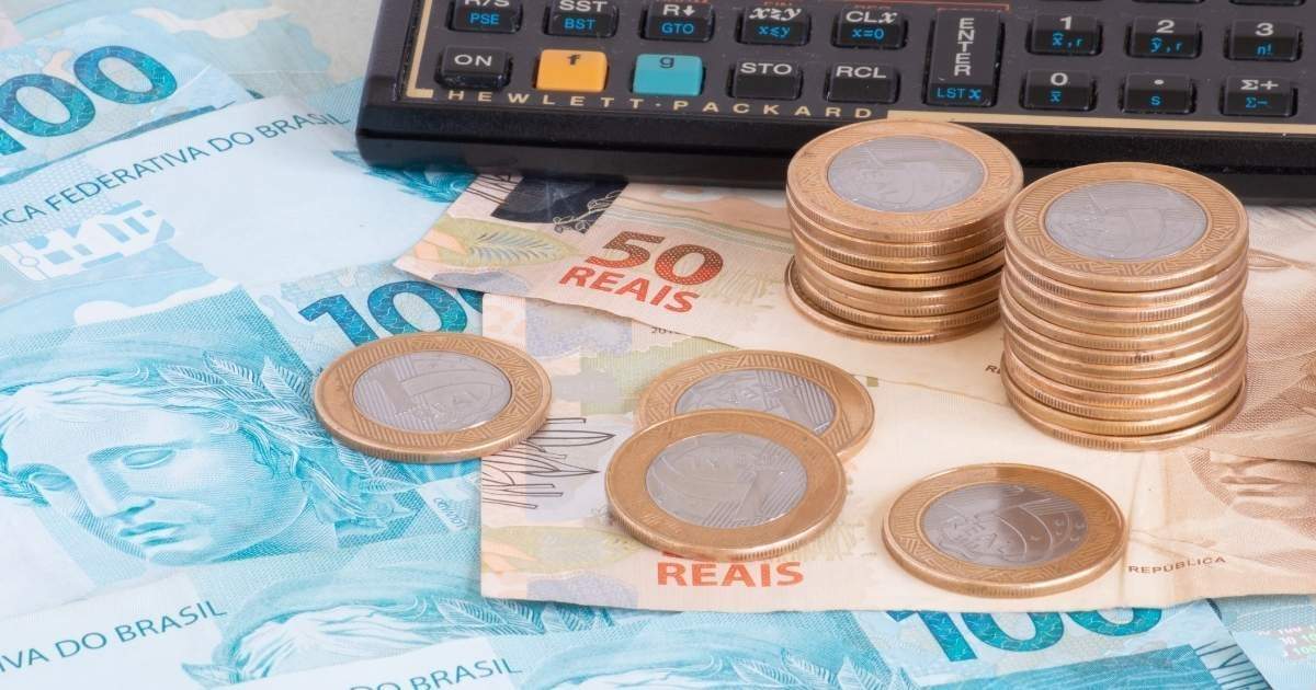 trabalhadores-consultar-abono-salarial-amanha