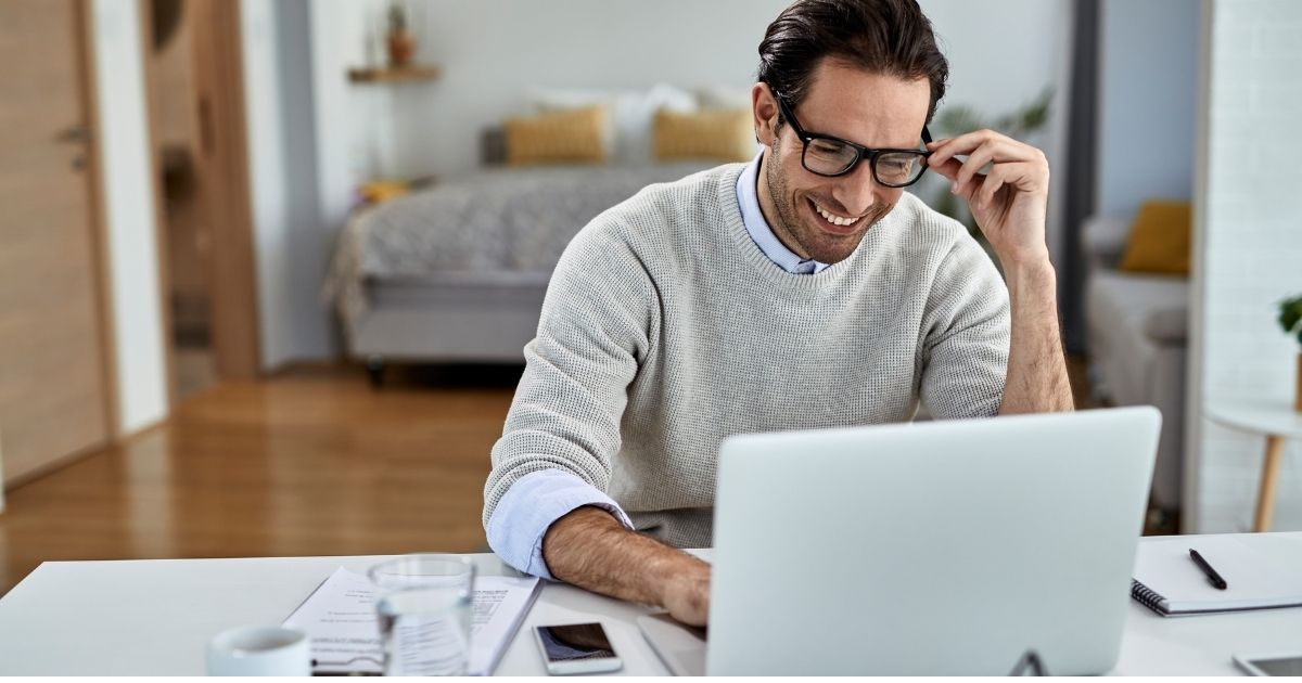 trabalhadores-trocariam-emprego-manter-home-office