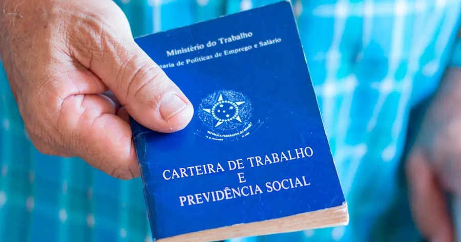 brasileiro-ainda-aposta-na-seguranca-da-clt-revela-pesquisa