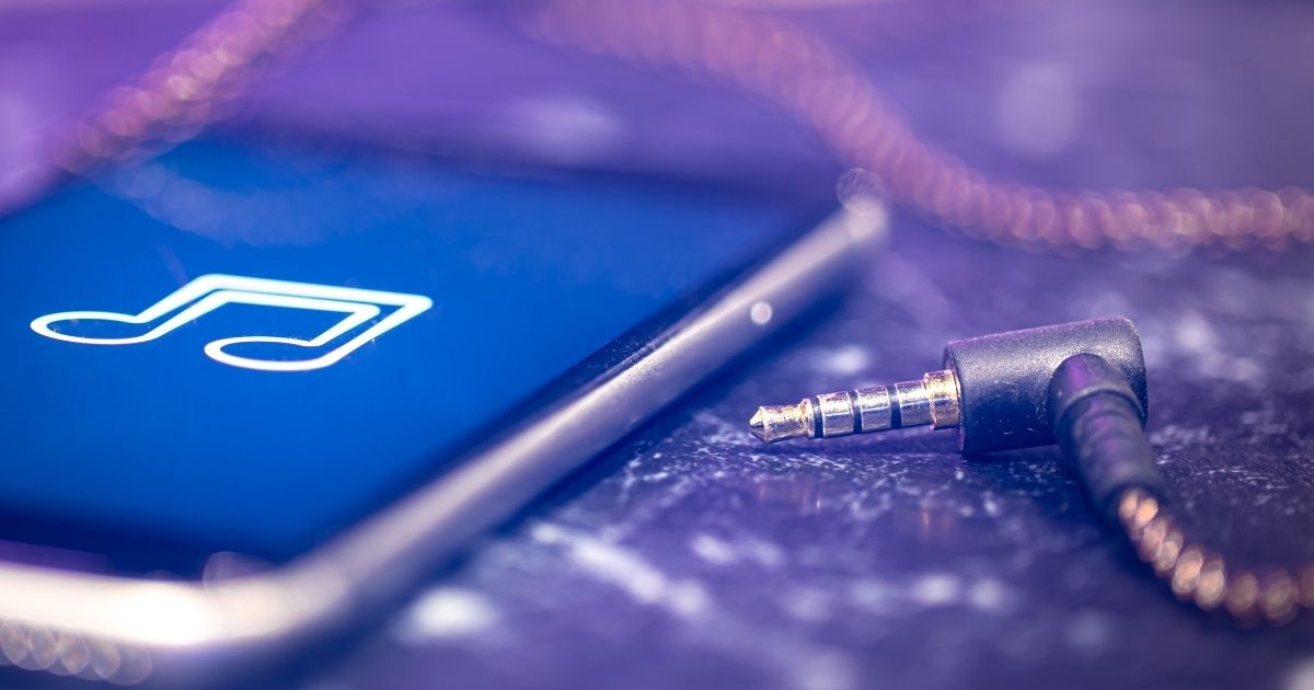 IA responde por 44% das músicas que chegam diariamente ao Deezer