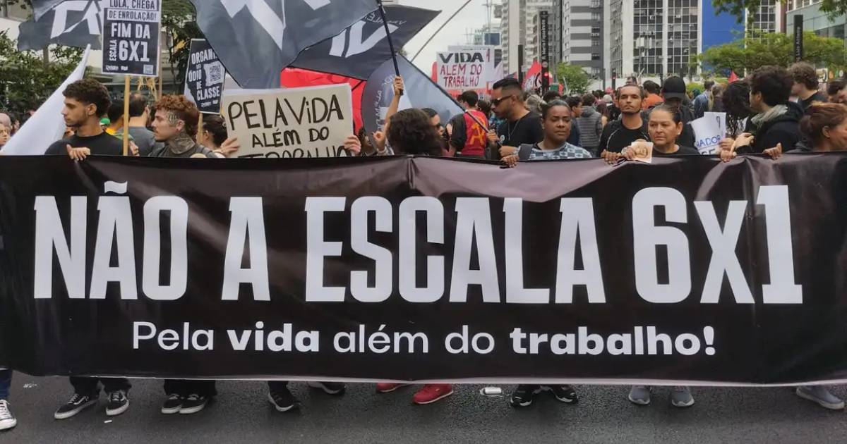 https://noticias.uol.com.br/colunas/leonardo-sakamoto/2026/05/02/chance-de-fim-da-6x1-tirou-do-armario-quem-despreza-trabalhador-pobre.htm?cmpid=copiaecola