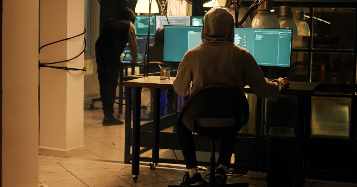Como o dinheiro digital acelerou a infiltração do crime organizado na economia formal